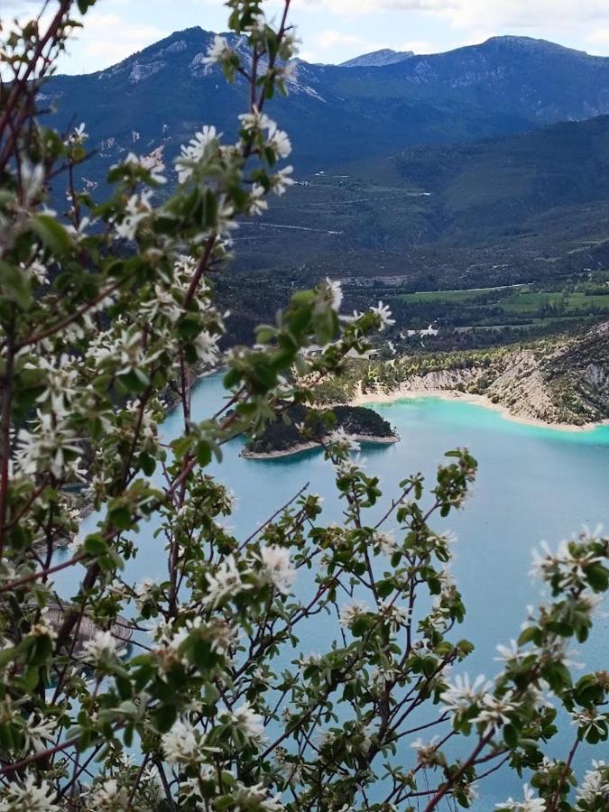 Camping Les Lavandes, Castellane Exteriör bild